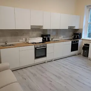 Palm 2 Privatunterkunft